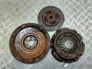 маховик Volkswagen Passat B4 1994, 1.8 л., бензин, МКПП, синий, универсал, 068105271F