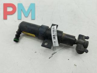форсунка омывателя фары Volkswagen Passat B6 2009, 2.0 л., дизель, АКПП, серый, универсал, 3C0955104A