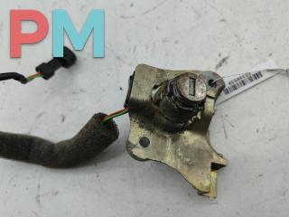 Личинка замка багажника Volkswagen Sharan 1 поколение [рестайлинг] 2001, 1.9 л., дизель, МКПП, серый, минивэн, 7M0827297