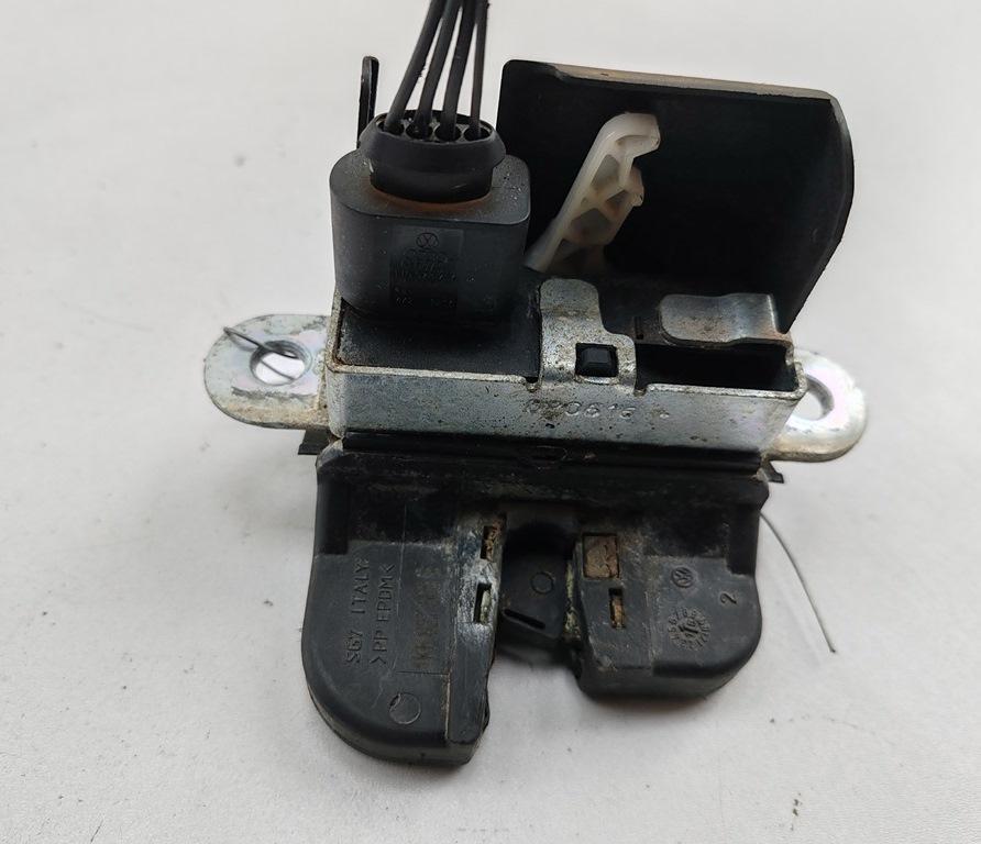 замок багажника Volkswagen Passat B6 2007, универсал, 1K6827506E