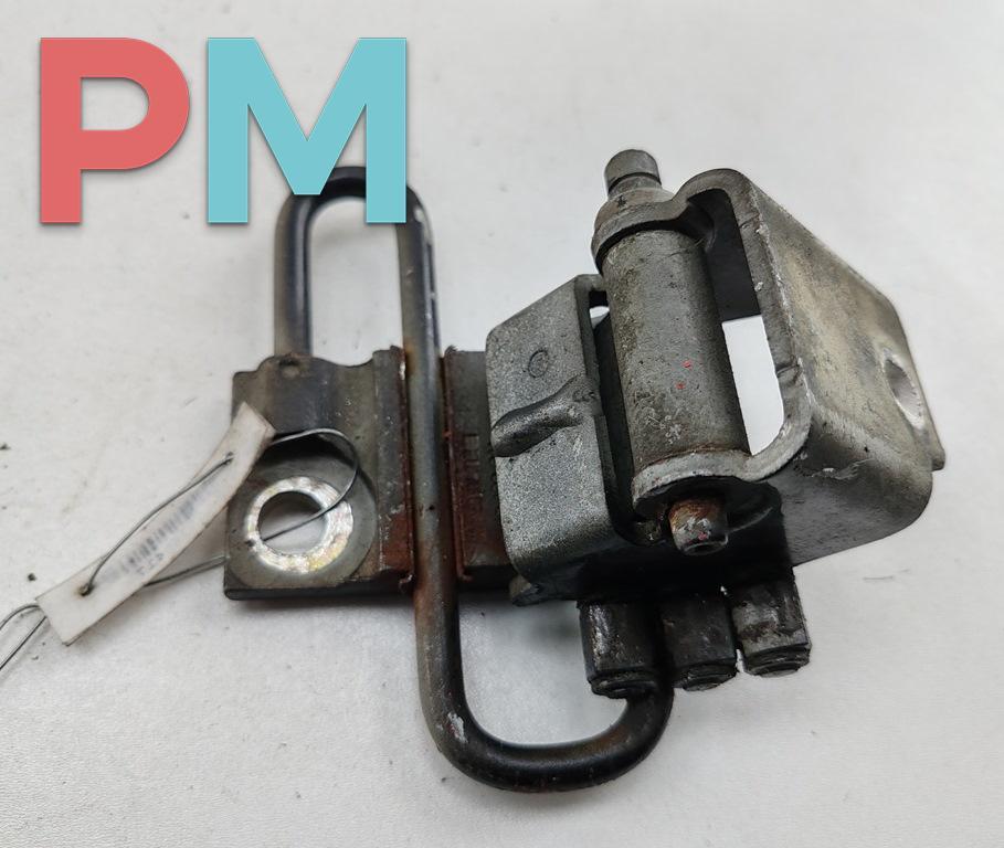 петля двери Volkswagen Touran 1 поколение 2005, чёрный, минивэн, 1T0831411A - фото №1