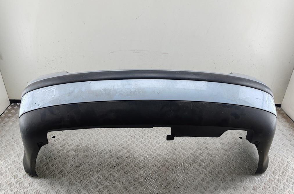 бампер задний Volkswagen Passat B5+ (GP) 2002, серый, седан, 3B5807417D