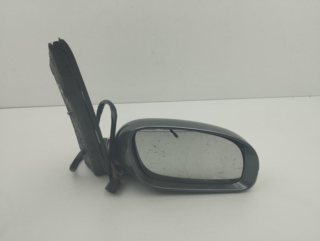 зеркало правое Volkswagen Touran 2006, 2.0 л., бензин, МКПП, серый, минивэн, 073016LL