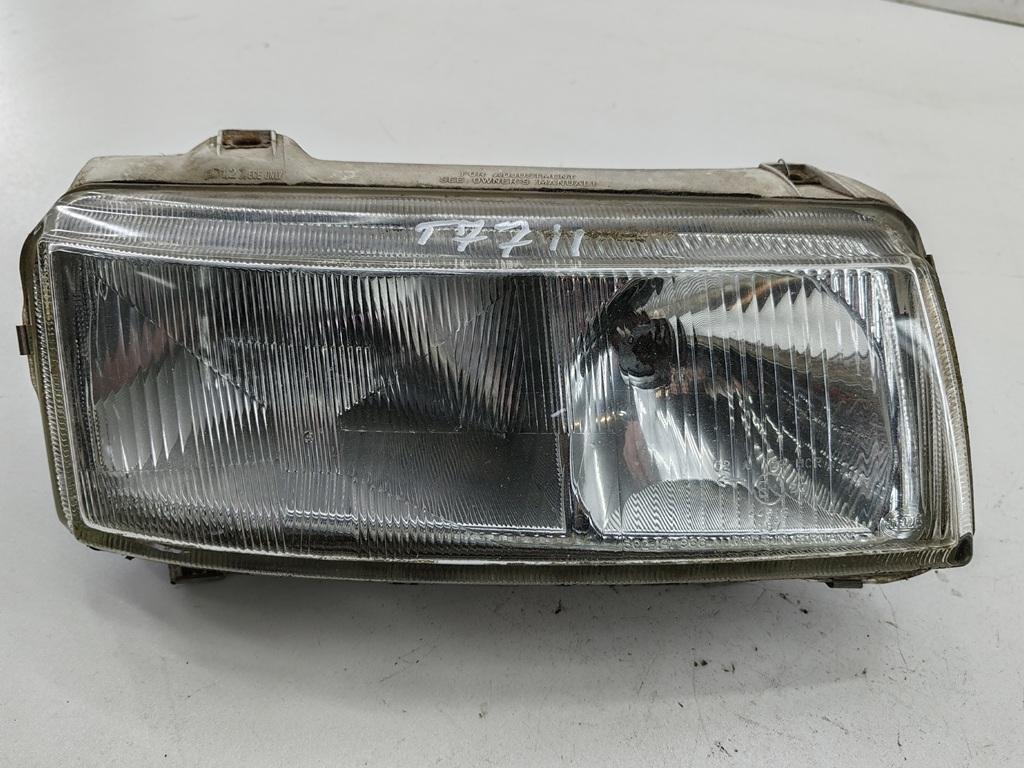 фара правая Volkswagen Passat B4 1995, 1.8 л., бензин, МКПП, красный, универсал, 14197000