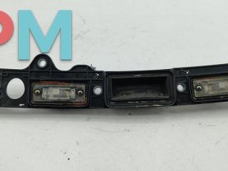 накладка подсветки номера Volkswagen Passat B6 2005, 2.0 л., бензин, МКПП, серый, универсал