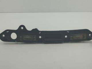 кнопка открытия багажника Volkswagen Touran 1 поколение [рестайлинг] 2006, 1.4 л., бензин, МКПП, чёрный, минивэн, 3B0943021