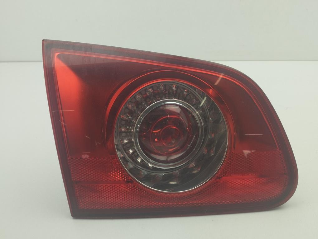 фонарь крышки багажника левый Volkswagen Passat B6 2006, 2.0 л., дизель, МКПП, чёрный, универсал, 3C9945093
