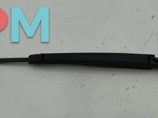 Щеткодержатель (поводок стеклоочистителя) задний Volkswagen Passat B6 2005, 2.0 л., дизель, МКПП, серый, универсал