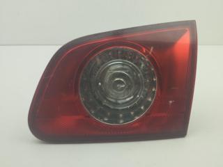 фонарь крышки багажника правый Volkswagen Passat B6 2007, 2.0 л., дизель, АКПП, чёрный, универсал, 3C9945094