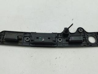 накладка подсветки номера Volkswagen Passat B6 2006, 1.6 л., бензин, МКПП, синий, универсал