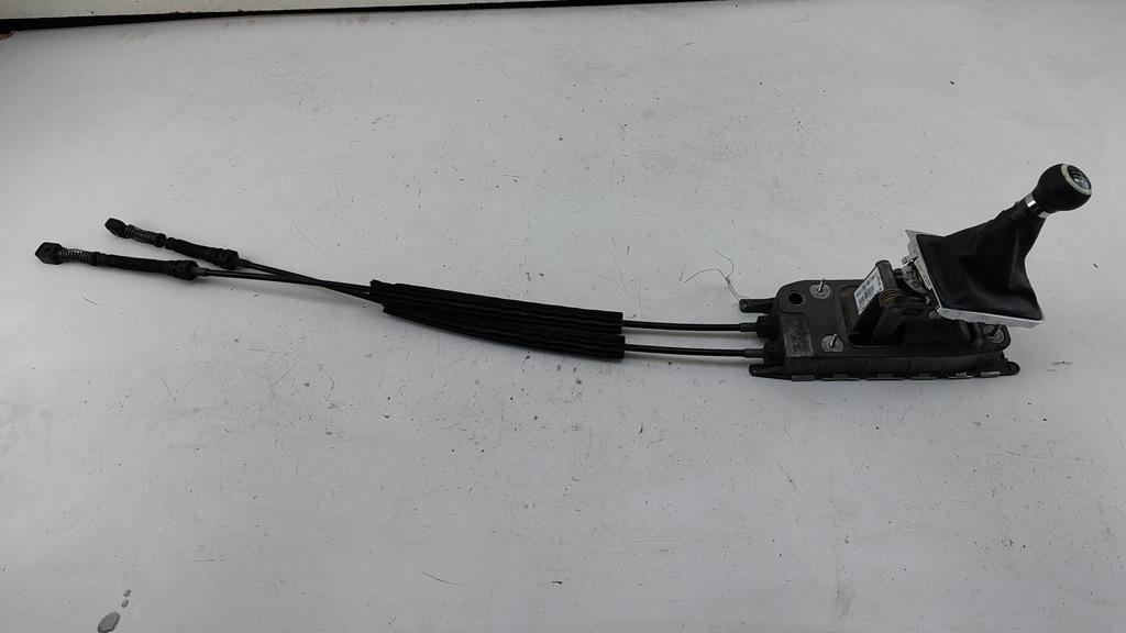 кулиса Volkswagen Passat B6 2007, 2.0 л., дизель, МКПП, синий, универсал, 1K0711061B