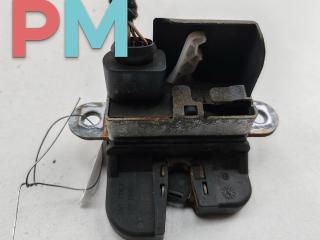 замок багажника Volkswagen Touran 1 поколение 2005, минивэн, 1T0827505H