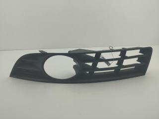 рамка фары противотуманной левой Volkswagen Passat B6 2009, 2.0 л., дизель, АКПП, серый, универсал, 3C0853665A