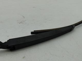 Щеткодержатель (поводок стеклоочистителя) задний Volkswagen Passat B6 2005, 2.0 л., бензин, МКПП, серый, универсал