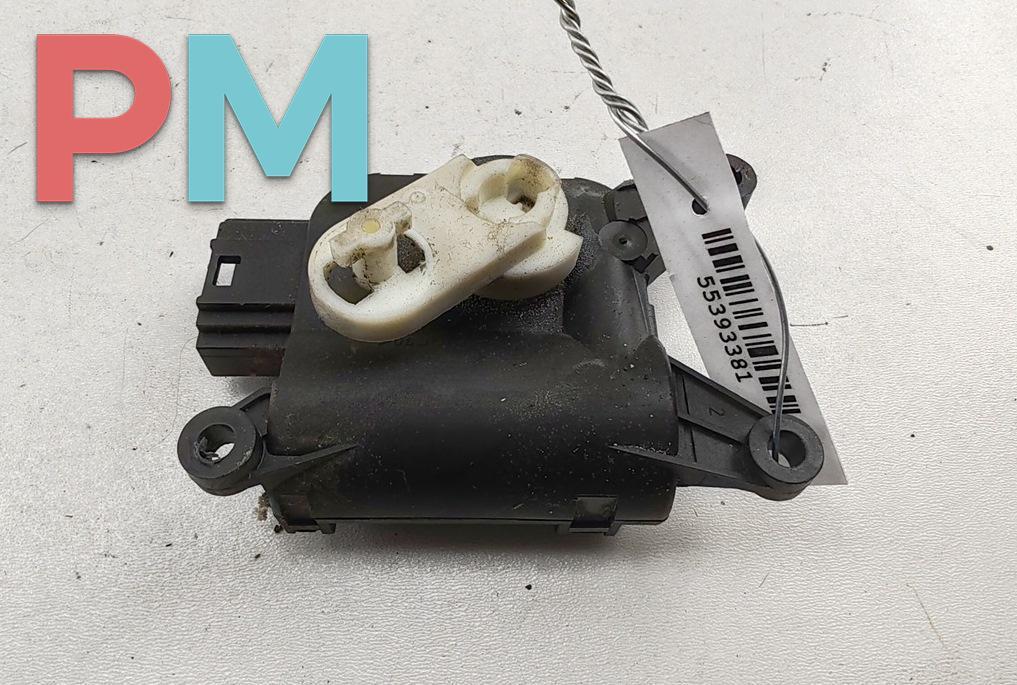 моторчик заслонки печки Volkswagen Passat B6 2009, 2.0 л., дизель, АКПП, серый, универсал, 3C1907511 - фото №1