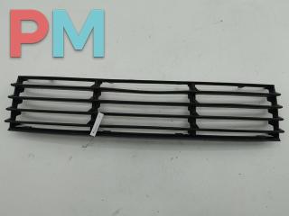 заглушка (решетка) в бампер Volkswagen Passat B5 [рестайлинг] 2002, 1.9 л., дизель, МКПП, серый, универсал, 3B0853677E