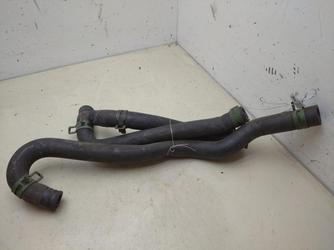 патрубок отопителя (печки) Volkswagen Transporter T4 1993, 2.4 л., дизель