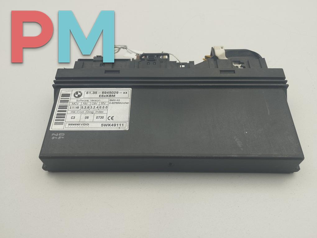 блок комфорта BMW 5 серия E60/E61 2004, 2.2 л., бензин, АКПП, серый, седан, 6945029 - фото №1
