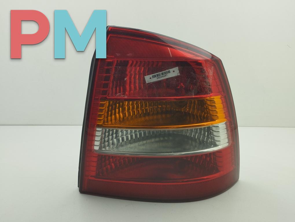 фонарь задний правый Opel Astra G 2000, 1.6 л., бензин, МКПП, белый, хетчбэк 5 дв., 90521544 - фото №1