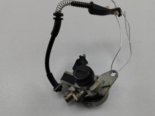 Личинка замка багажника Audi A4 B6 2001, 2.0 л., бензин, АКПП, серый, седан, 8E0827C