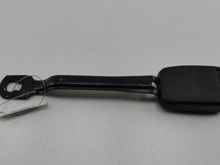 замок ремня безопасности Audi A4 B5 [рестайлинг] 1998, 1.6 л., бензин, МКПП, серый, седан, 8D0857755