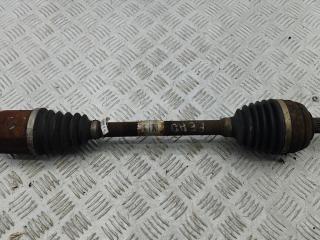 полуось передняя левая (приводной вал, ШРУС) Renault Megane 3 поколение 2009, 1.4 л., бензин, МКПП, белый, хетчбэк 5 дв., 8200725503