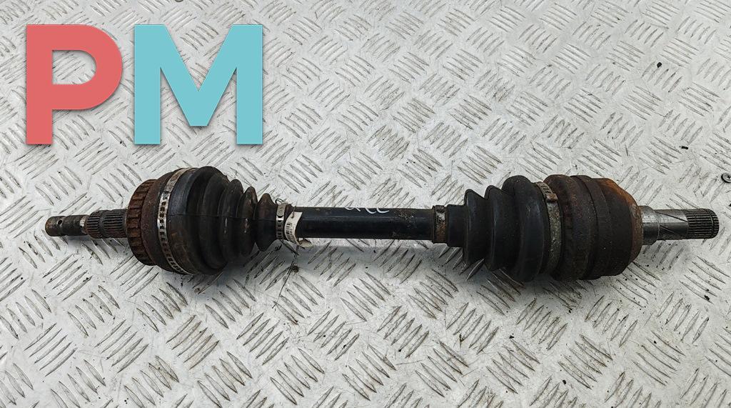 полуось передняя левая (приводной вал, ШРУС) Opel Vectra B 1998, 1.8 л., бензин, МКПП, серый, седан - фото №1