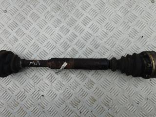 полуось передняя правая (приводной вал, ШРУС) Volkswagen Passat B5 1997, 1.6 л., бензин, МКПП, зелёный, универсал