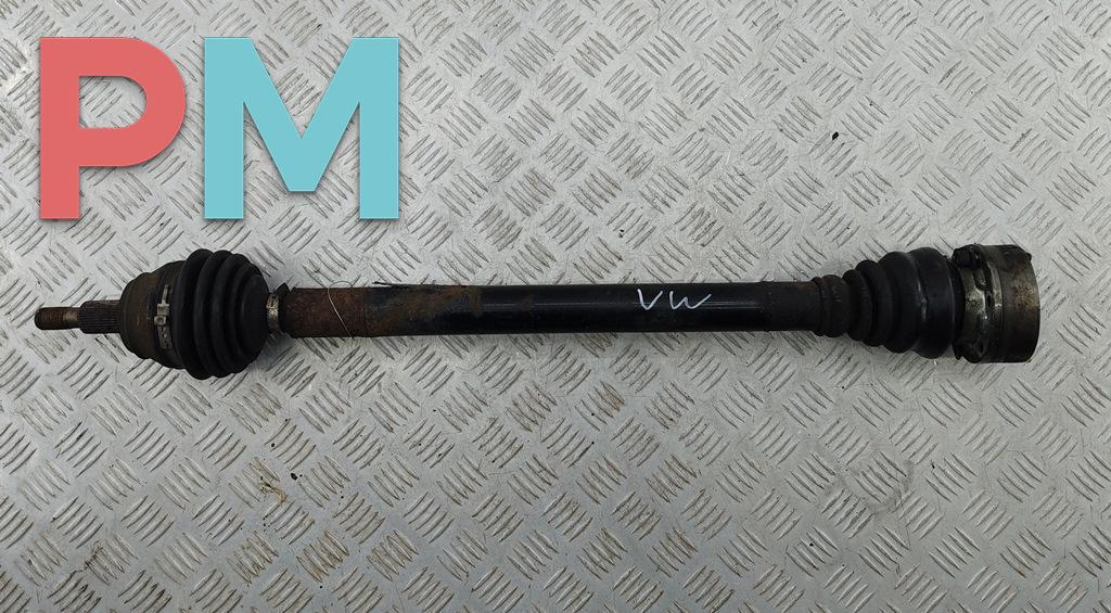 полуось передняя правая (приводной вал, ШРУС) Volkswagen Golf 4 поколение 2000, 2.0 л., бензин, МКПП, чёрный, хетчбэк 3 дв. - фото №1