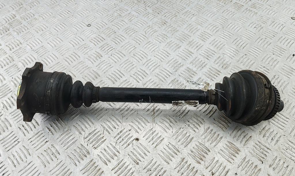 полуось передняя левая (приводной вал, ШРУС) Volkswagen Passat B5+ (GP) 2003, 1.8 л., бензин, АКПП, серый, седан, 8D0407271ED