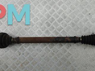 полуось передняя правая (приводной вал, ШРУС) Volkswagen Passat B6 2007, 2.0 л., дизель, МКПП, синий, универсал