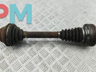 полуось передняя левая (приводной вал, ШРУС) Volkswagen Passat B6 2007, 2.0 л., дизель, МКПП, синий, универсал