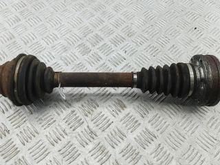 полуось передняя левая (приводной вал, ШРУС) Volkswagen Passat B6 2007, 2.0 л., дизель, МКПП, синий, универсал