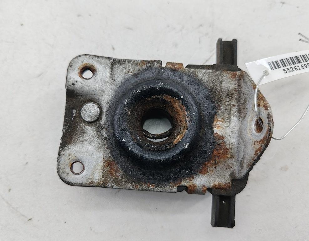 замок капота BMW 3 E46 2001, 2.0 л., дизель, МКПП, серый, седан