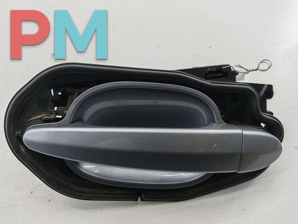 ручка наружная задняя левая BMW 5 серия E60/E61 2004, 2.2 л., бензин, АКПП, серый, седан, 7034543 - фото №1