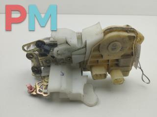 замок двери задней левой Honda CR-V 2 поколение 2002, 2.0 л., бензин, МКПП, чёрный, внедорожник 5 дв.