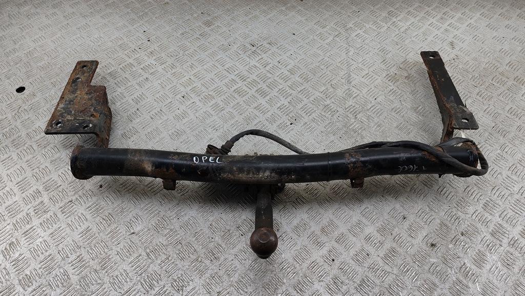 прицепное устройство (фаркоп) Opel Vectra B 1999, 1.8 л., бензин, АКПП, зелёный, универсал, 09192920