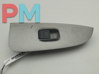 кнопка стеклоподъемника заднего левого Honda CR-V 2 поколение 2002, 2.0 л., бензин, МКПП, чёрный, внедорожник 5 дв., 83760SCAG011