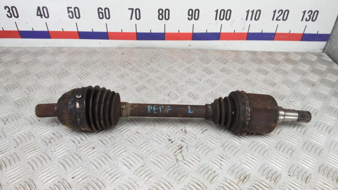 полуось передняя левая (приводной вал, ШРУС) Ford Galaxy 2 поколение 2007, 2.0 л., дизель, МКПП, минивэн - фото №1