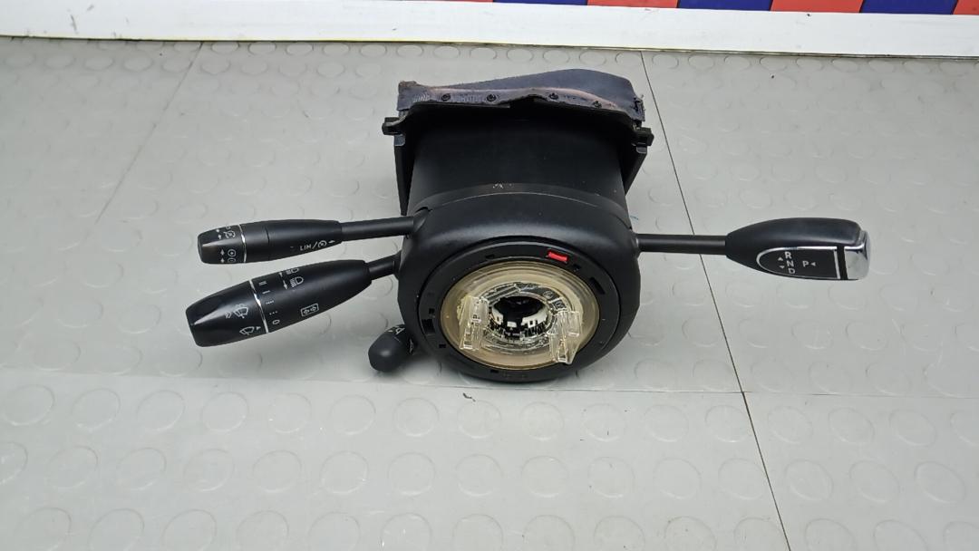 переключатель подрулевой Mercedes-Benz E-Класс W212/S212/C207/A207 2011, 3.0 л., E350 CDI, дизель, АКПП, седан - фото №1