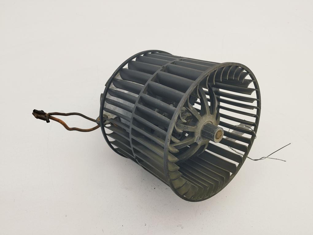 моторчик печки Opel Astra F 1994, 1.7 л., дизель, МКПП, красный, универсал, 1BB5213V
