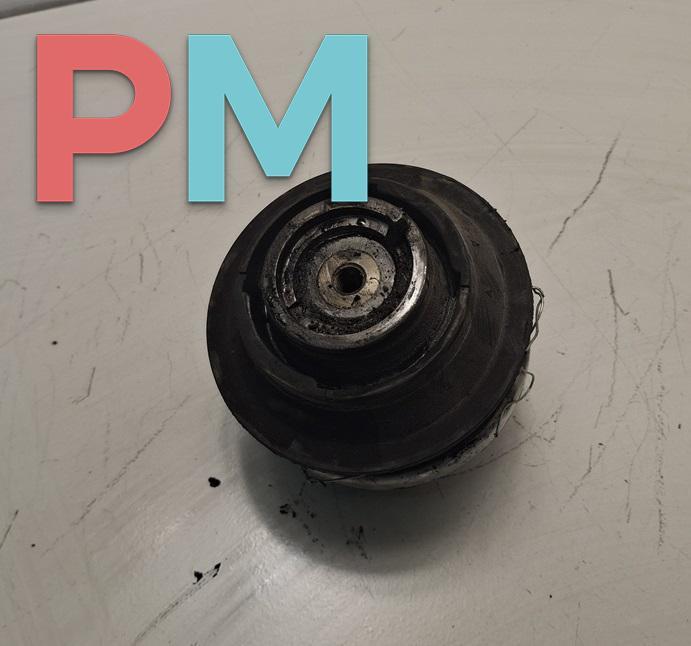подушка крепления двигателя Mercedes-Benz E-Класс W211/S211 2002, 2.2 л., дизель, МКПП, серый, седан - фото №1