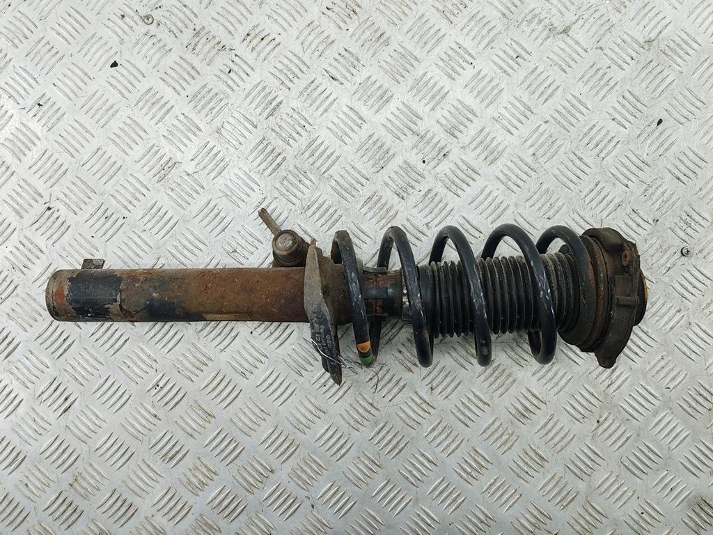 стойка передняя Volkswagen Passat B6 2009, 1.4 л., бензин, МКПП, чёрный, универсал, 3C0413031AT