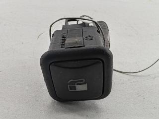 Кнопка открывания лючка топливного бака Volkswagen Passat B5 1997, 1.9 л., дизель, МКПП, серый, седан, 3B0959833