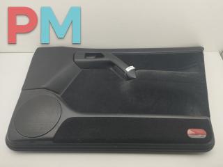обшивка двери передняя правая Volkswagen Vento 1 поколение 1997, 1.6 л., бензин, АКПП, зелёный, седан