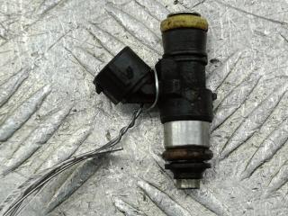 форсунка Volkswagen Passat B6 2009, 1.4 л., бензин, МКПП, чёрный, универсал, 03C906039