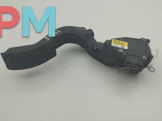 педаль Volkswagen Passat B5 [рестайлинг] 2003, 1.8 л., бензин, АКПП, серый, седан, 8D1723523L