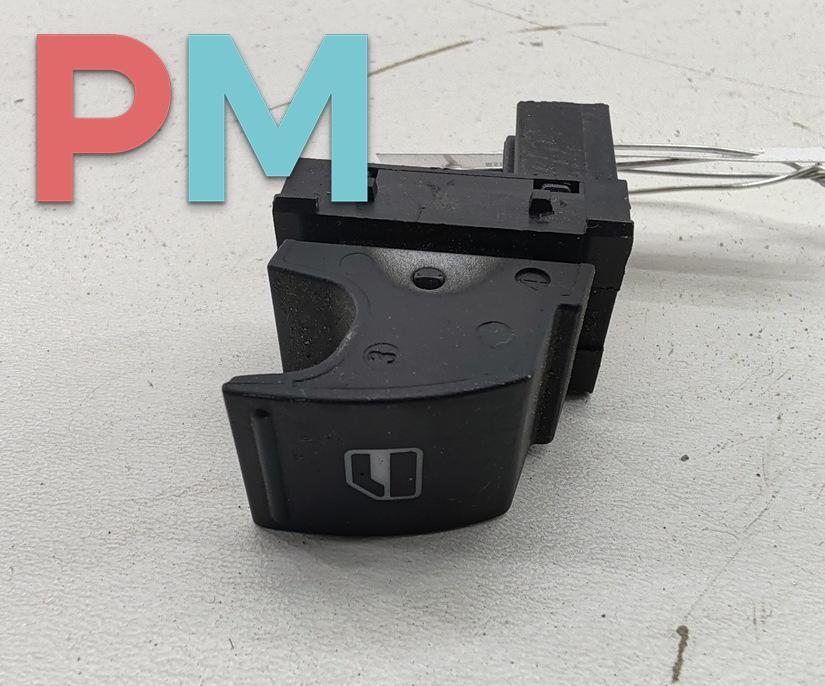 кнопка стеклоподъемника переднего правого Volkswagen Passat B6 2006, 2.0 л., дизель, МКПП, чёрный, универсал, 7L6959855B - фото №1