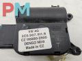 моторчик заслонки печки Volkswagen Passat B6 2007, 2.0 л., дизель, МКПП, синий, универсал, 3C0907511 - фото №3