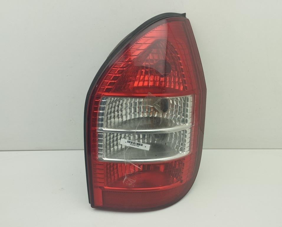 фонарь задний правый Opel Zafira A 2005, 2.2 л., бензин, МКПП, чёрный, минивэн, 62281